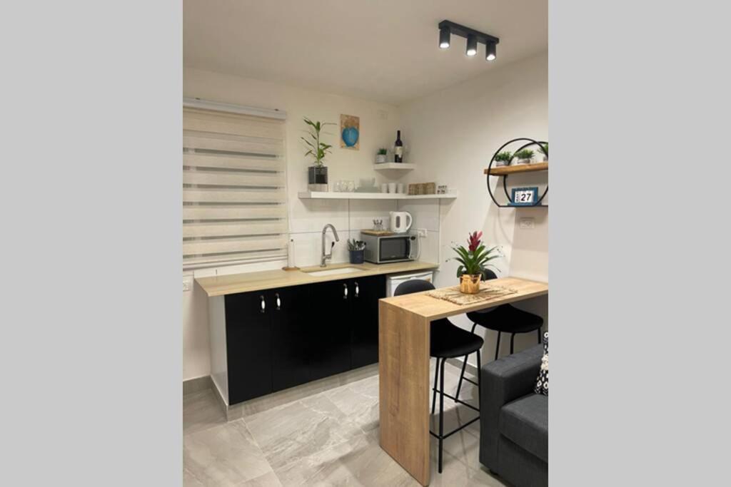 Ester'S Place Ейлат Екстер'єр фото